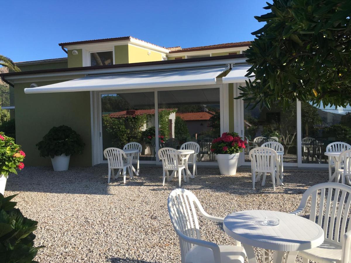 Hotel Barbarossa Porto Azzurro Eksteriør bilde