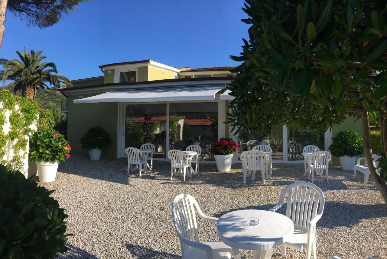 Hotel Barbarossa Porto Azzurro Eksteriør bilde