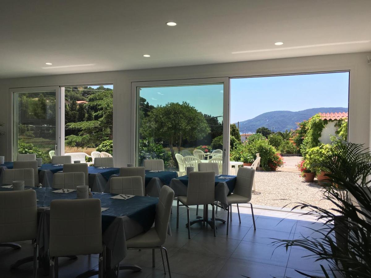 Hotel Barbarossa Porto Azzurro Eksteriør bilde