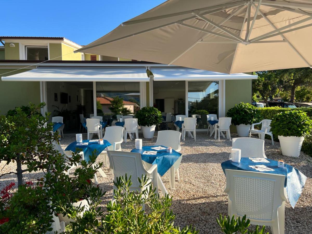 Hotel Barbarossa Porto Azzurro Eksteriør bilde
