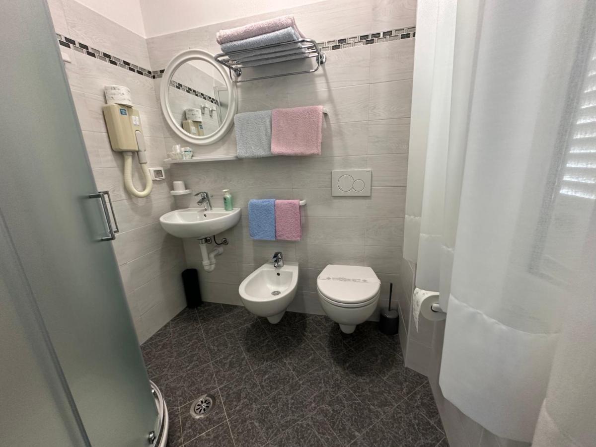 Hotel Barbarossa Porto Azzurro Eksteriør bilde
