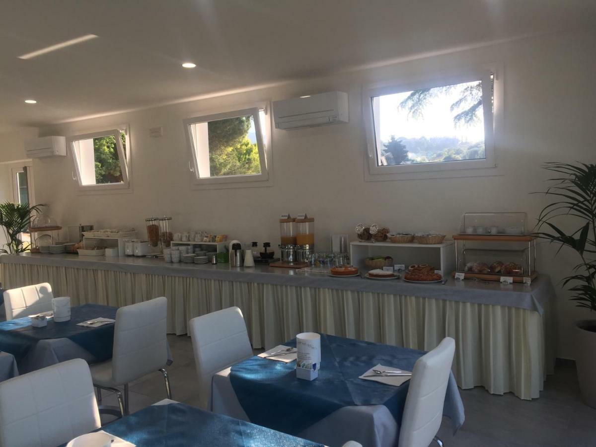 Hotel Barbarossa Porto Azzurro Eksteriør bilde